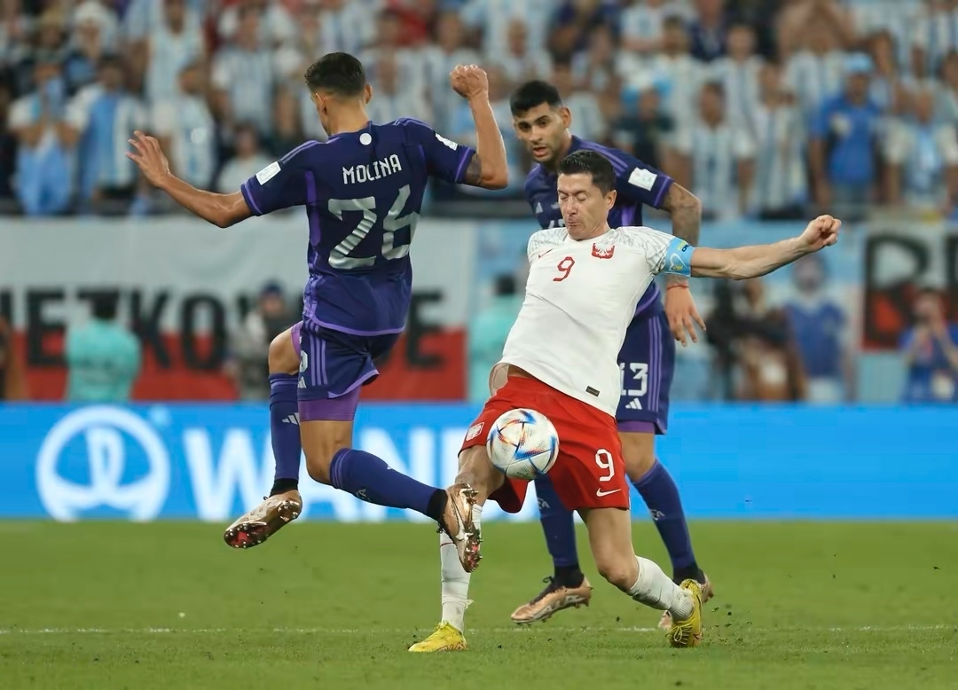 法国球队主帅调整战术备战淘汰赛